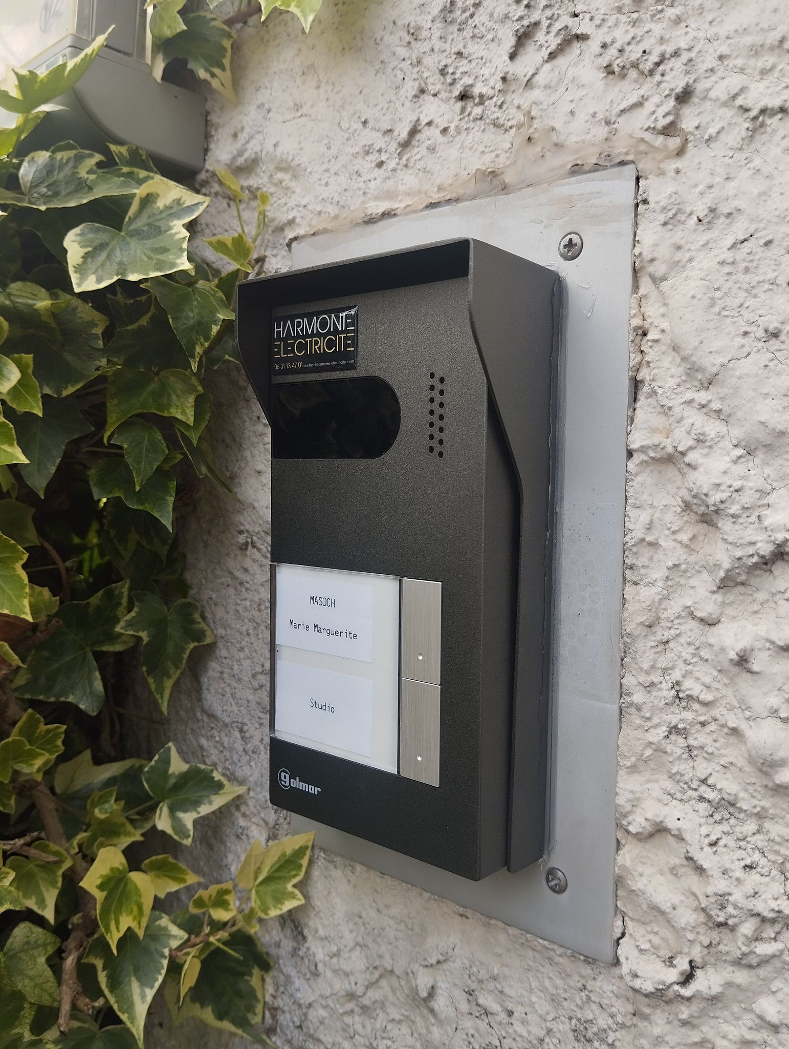 Platine visiophonie IP installée